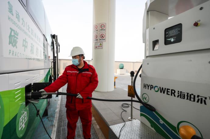 驕傲!為冬奧會服務的燃料電池汽車發動機來自大興.jpg 驕傲!為冬奧會服務的燃料電池汽車發動機來自大興.jpg